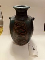 Alternate front view with reference tag