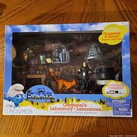 Front view of sealed Gargamel's Laboratory Adventure Pack box