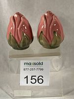 Front view of both rosebud shakers