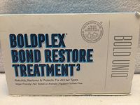 Front of Boldplex Bond Restore Treatment³ box showing product name and features
