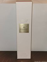 Front view of sealed Marseille Memoir diffuser box