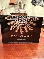 Front of BVLGARI Jasmin Noir gift set box