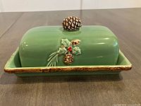 Butter dish assembled, front view