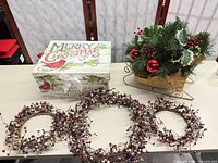 Overall lot with box, sleigh arrangement, berry rings