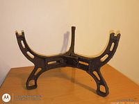 Overall view of cast iron holder