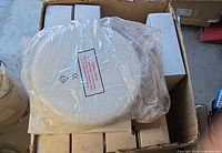 Box containing a BH-3D LED pot light in plastic and accompanying cartons