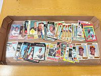 Tray containing entire assortment of vintage baseball cards