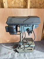 Front view of Delta 11-960C drill press
