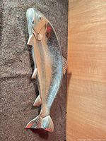 Front view of fish-shaped Armetale dish