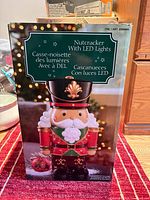 Retail box front showing product image and bilingual title