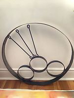 front view showing full circular frame and inner rings