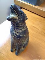Front view of wolf figurine