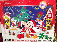 Front of puzzle box showing artwork, Disney logo and 400-piece count