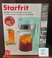 Front of sealed Starfrit iced tea & coffee maker box showing product image and capacity