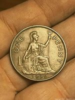 Reverse of 1939 British penny showing Britannia, denomination and date