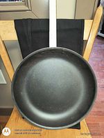 Top view showing 14 inch non-stick cooking surface
