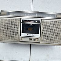 Front view of Panasonic RC-5020 showing speakers, cassette deck and tuning scale