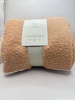 Rolled Threshold throw with band