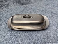 Lidded butter dish assembled