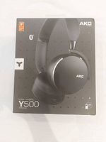 Front of boxed AKG Y500 headphones