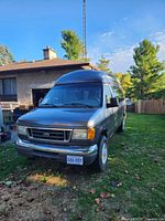 Front view of 2007 Ford E-250 van