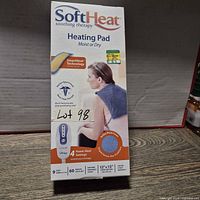 Front of SoftHeat heating pad retail box
