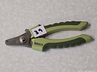 Full view of Safari nail trimmer closed