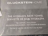 Front label showing brand and materials