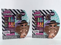 Front view of both boxed nail art kits