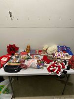 overview of table with all Christmas items