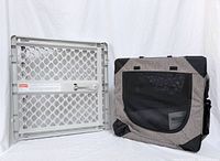 Crate and gate side by side, showing overall appearance