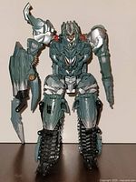 Robot mode front view showing full figure, detailing and height reference