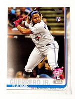 Full front view of Vladimir Guerrero Jr. rookie card