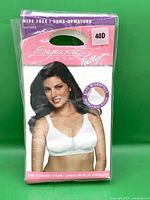 Front of sealed package showing product, size 40D, brand Exquisite Form Fully