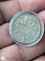 Reverse of 1964 two shillings coin in capsule showing Tudor rose design