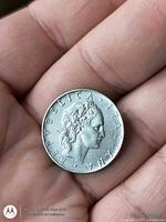 Obverse showing REPVBBLICA ITALIANA legend and female head