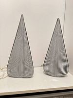 Pair of striped Murano glass lamps front view
