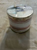 Angled view with lid in place