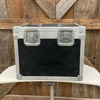 Front view of road case closed