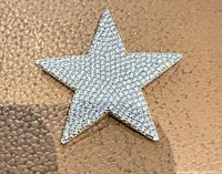 Front view showing star shape and pave stones