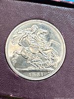 Reverse of 1951 crown showing St George and dragon