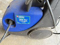 Label showing Campbell Hausfeld brand and 1850 PSI rating