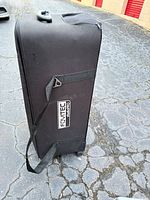 Closed Fovitec rolling soft travel case exterior