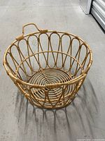 overall view of round wicker basket