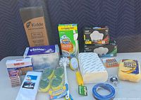 Full lot overview on table