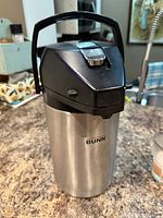 Airpot front view showing Bunn logo and stainless body