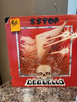 Front cover of ZZ Top Degüello vinyl album