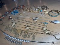 Overview of all jewellery laid out on table