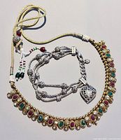 Necklace and bracelet full view