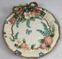 Full view of decorative Fitz and Floyd plate